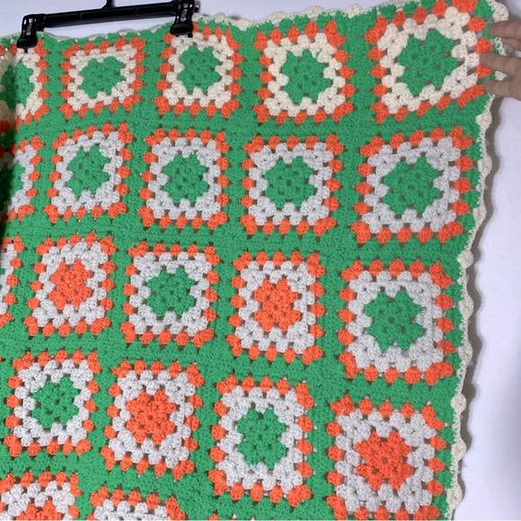 Vintage Handmade Green Orange Cream Granny Square Crochet Afghan Blanket - Picture 11 of 12